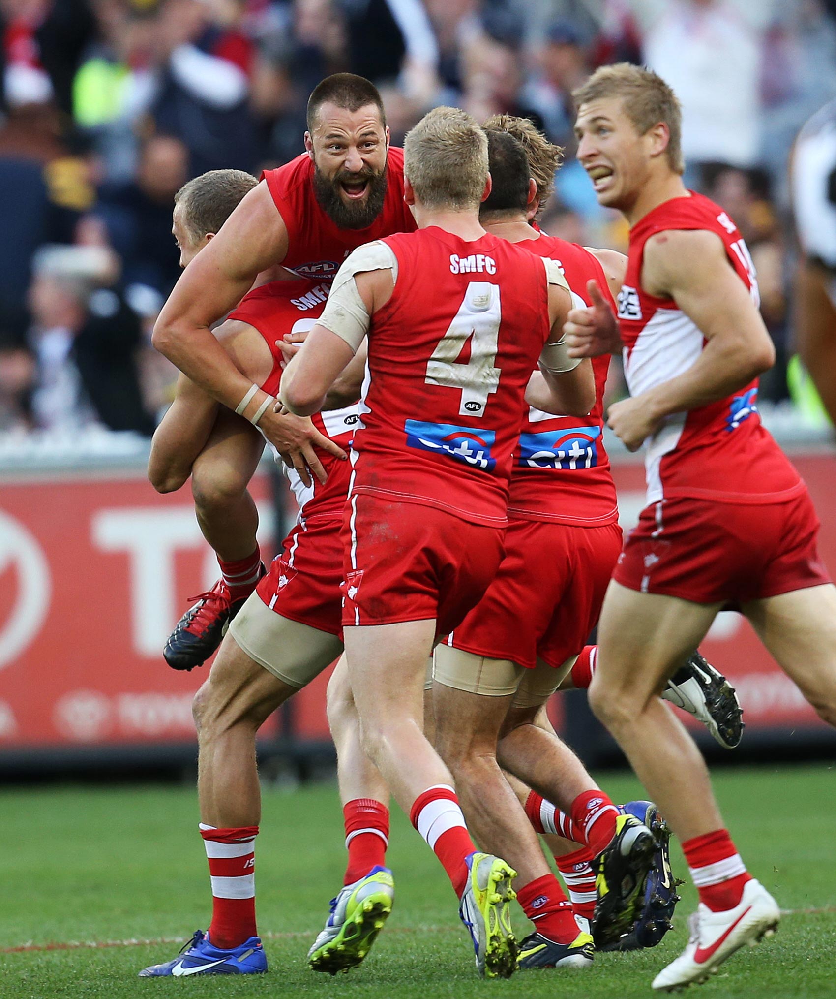 AFL-GRAND-FINAL-malceski-goal-Swans-2012-Hillyard-Web