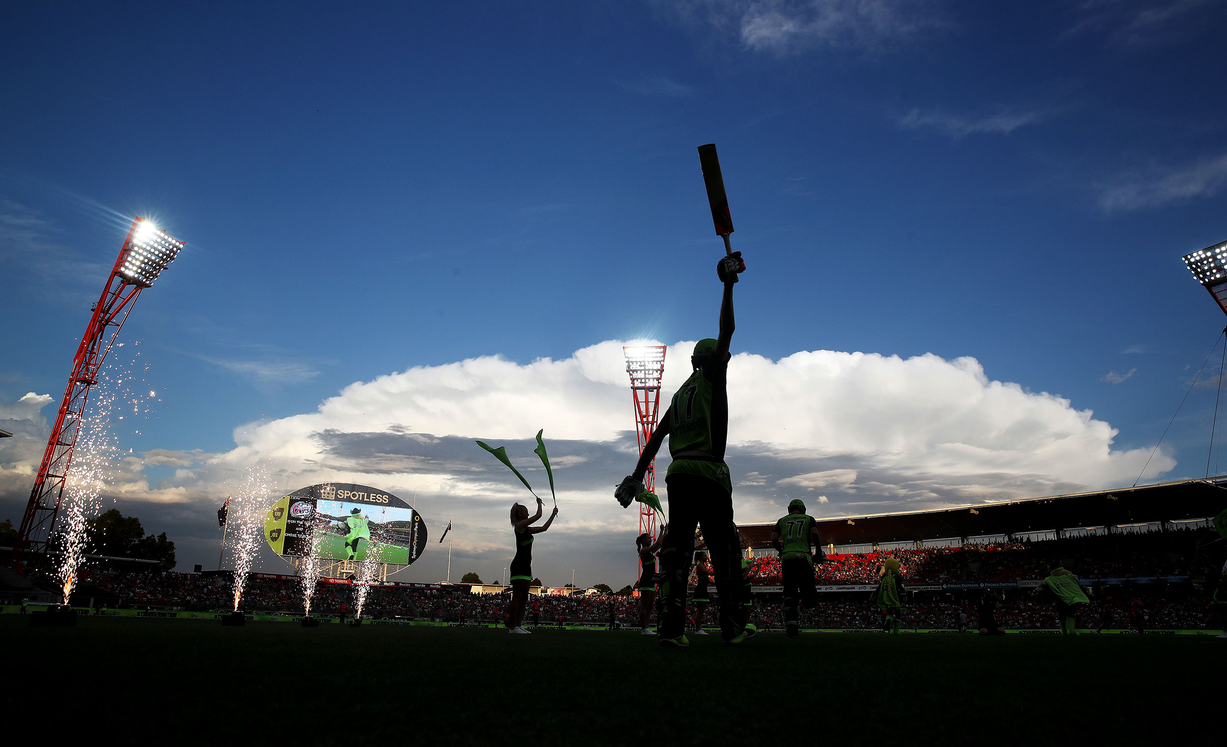 Big Bash - Sixers v Thunder